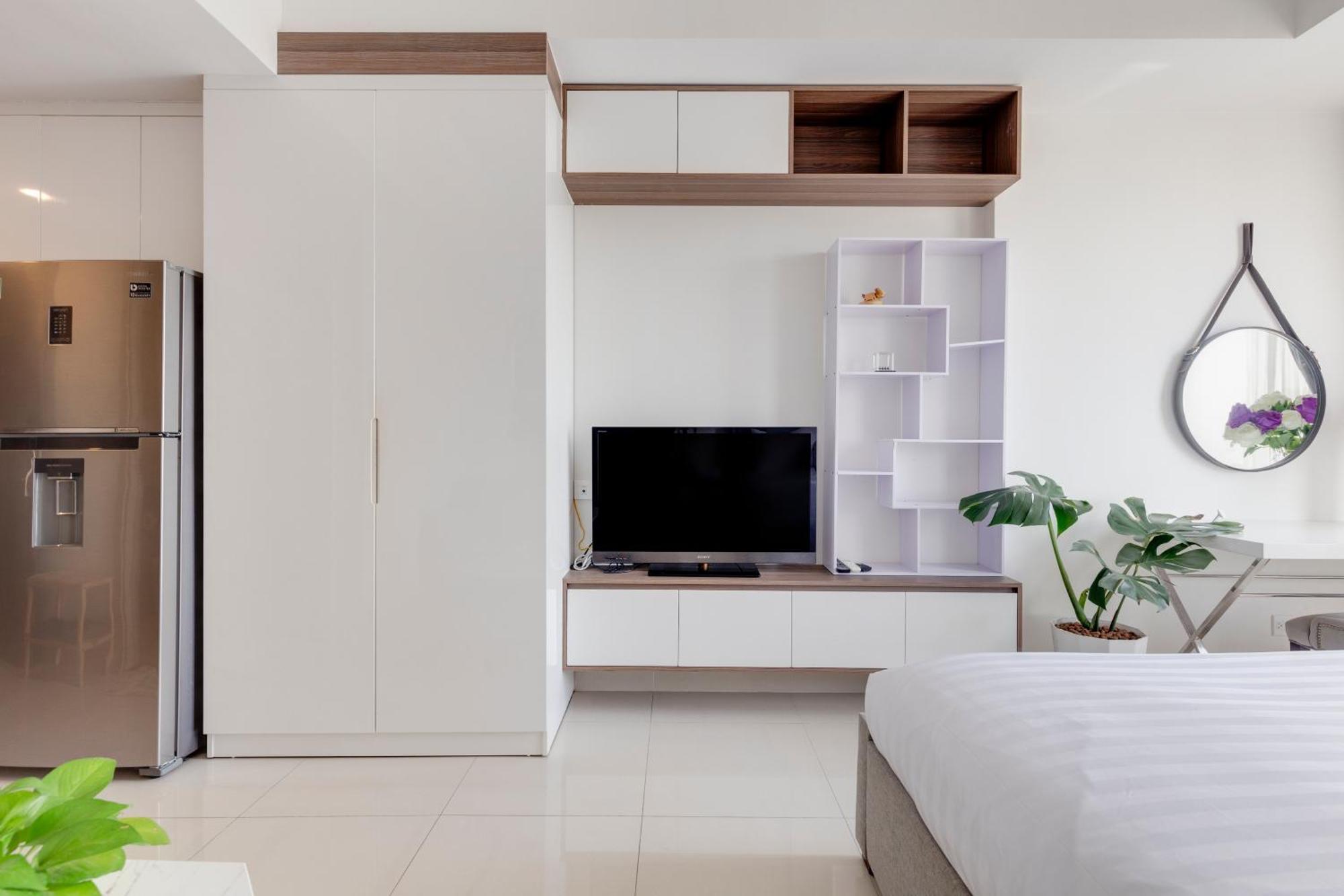 Smile Home - Rivegate - Modern Comfort - Near Bui Vien Ho Chi Minh City Exterior photo