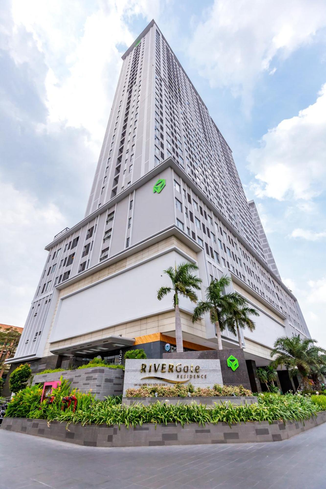 Smile Home - Rivegate - Modern Comfort - Near Bui Vien Ho Chi Minh City Exterior photo
