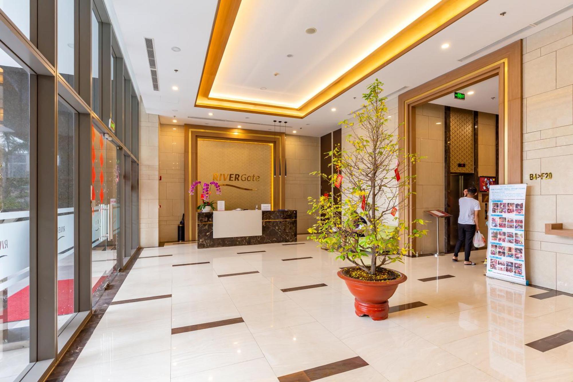 Smile Home - Rivegate - Modern Comfort - Near Bui Vien Ho Chi Minh City Exterior photo